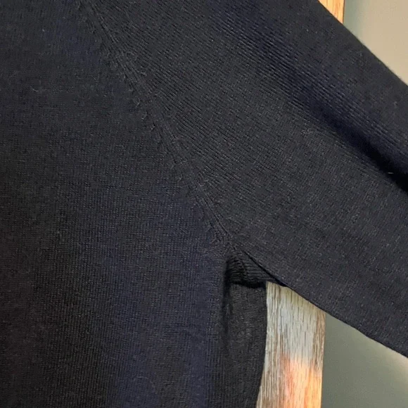 Mossimo Supply Co. Crewneck Sweater - Picture 4 of 11